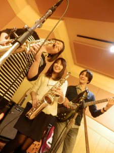 1467449_569918819757232_1552690691_n